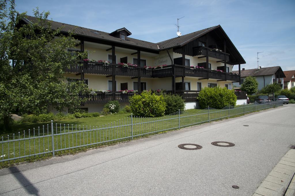 Appartementhaus-Edelweiss Bad Füssing Zewnętrze zdjęcie